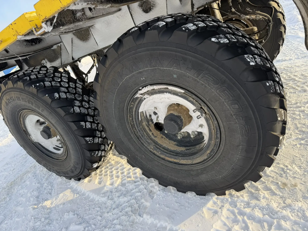 Туймазинский завод автобетоновозов 5885* Полуприцеп бортовой 588521