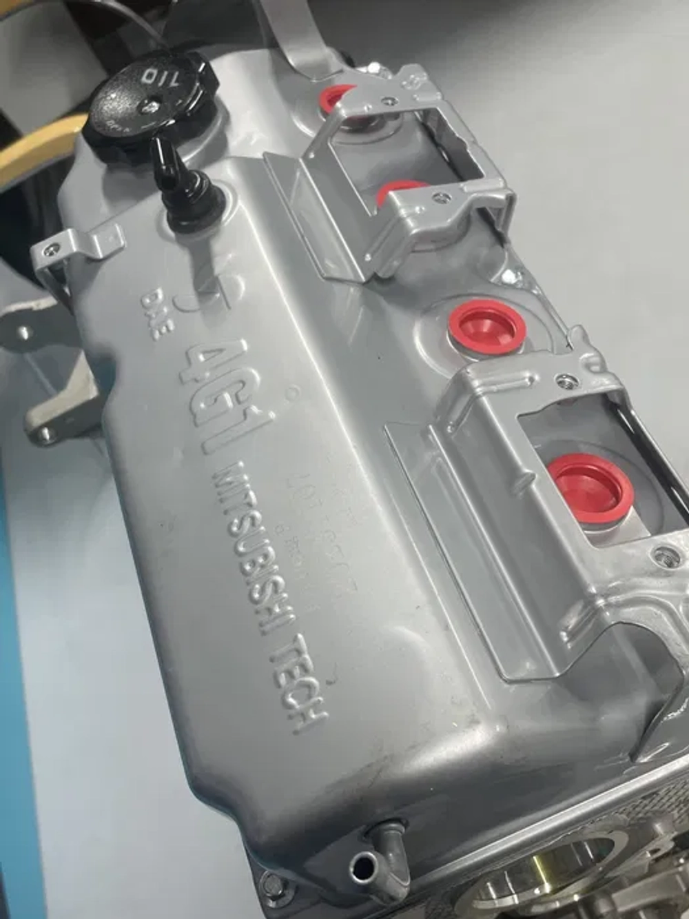 Двигатели 4G18 (1.8 БЕНЗИН)