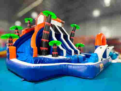 Коммерческий надувной водный батут с бассейном «Домик у моря» 10*7*5 м