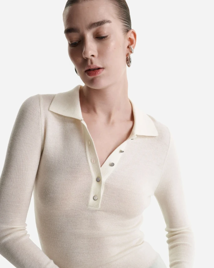 Джемпер поло молочный