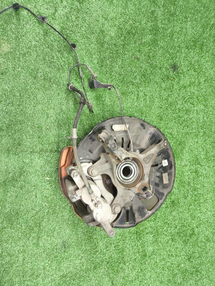 Кулак передний правый Changan Uni-K (2020-н.в.)