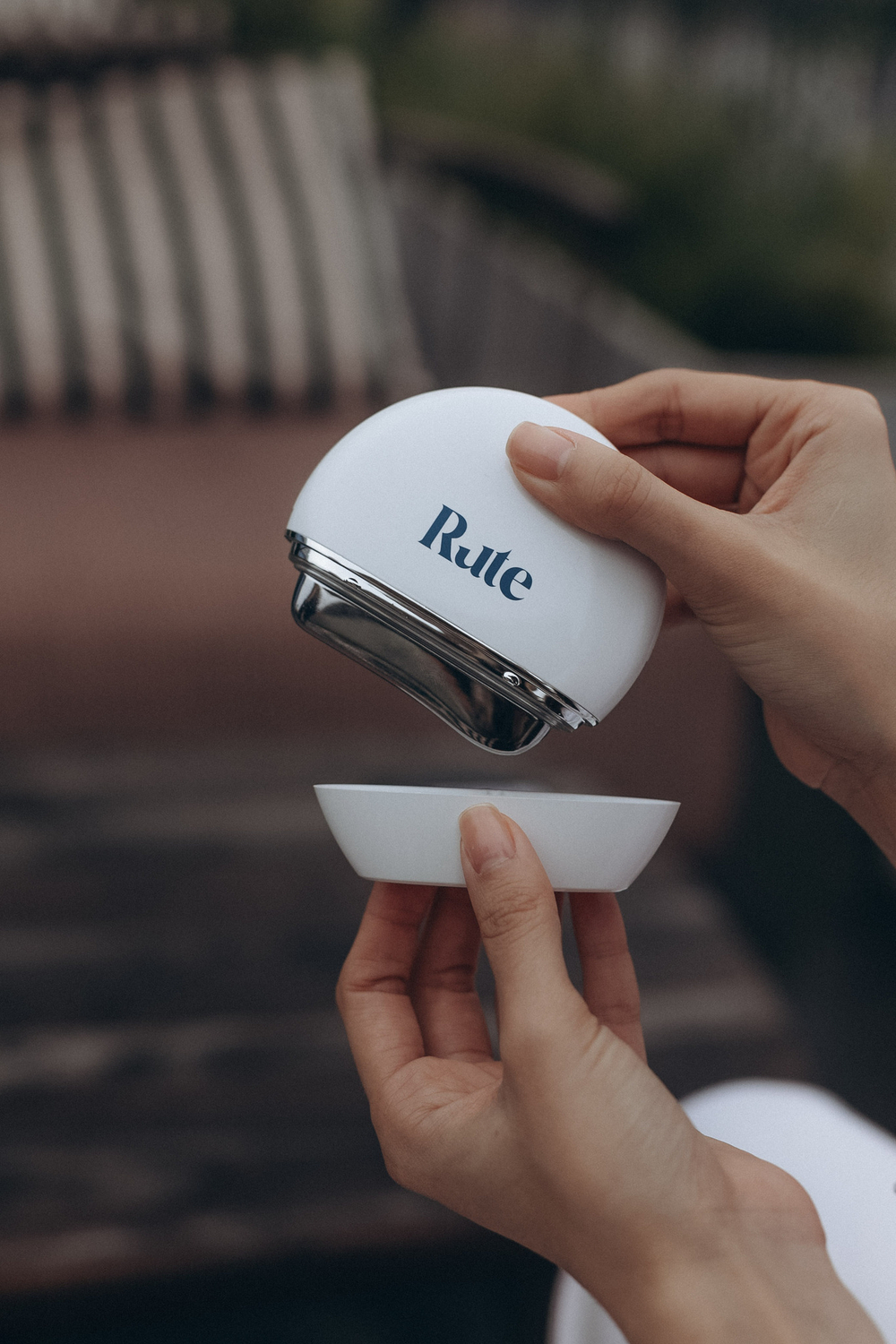 Умный девайс 5-в-1 RUTE | Микротоки + RF-лифтинг + Светотерапия + Ионофорез + Термотерапия