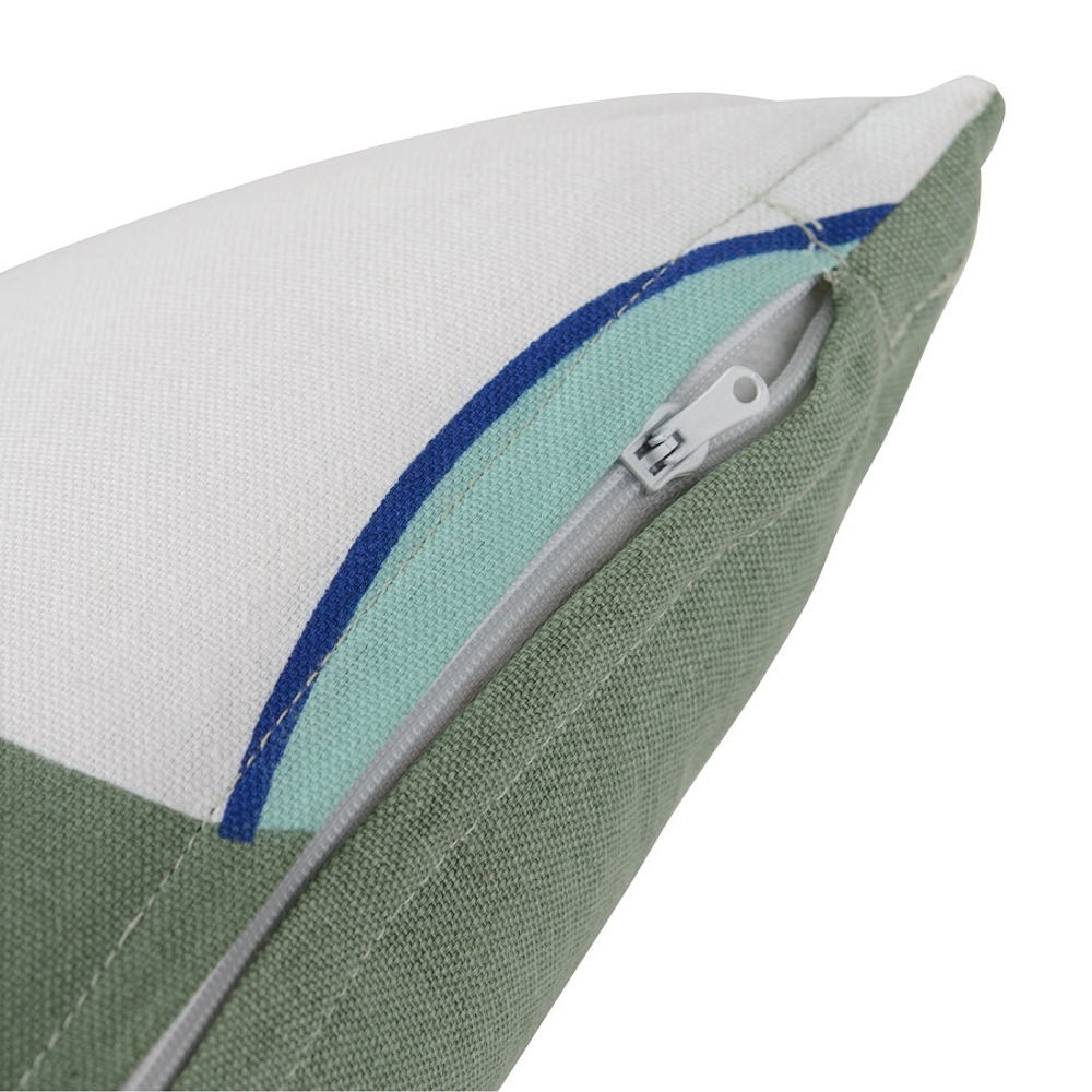 Подушка декоративная из хлопка мятного цвета с авторским принтом из коллекции freak fruit, 30х50 см