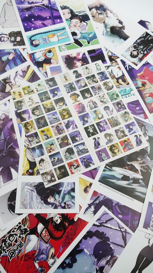 Набор открыток, карточек и наклеек "Киллер с ножницами / Scissor Seven", 188 предметов