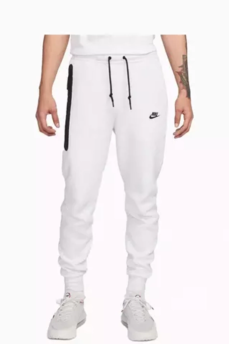 Штаны Nike Sportswear Tech Fleece