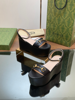 Gucci Horsebit Flatform Sandal