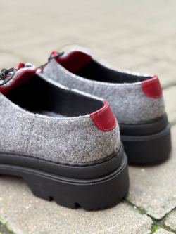 MocToe  gray sherst
