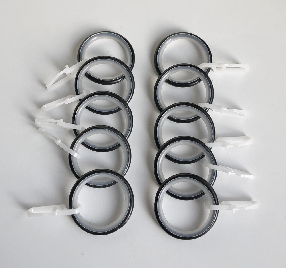 Карниз кованый консольный Шар ажурный d20/16 двухрядный, цвет черный