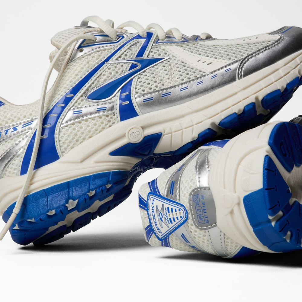 Кроссовки Brooks Adrenaline GTS 10 - Coconut Milk/BlueLolite/Silver