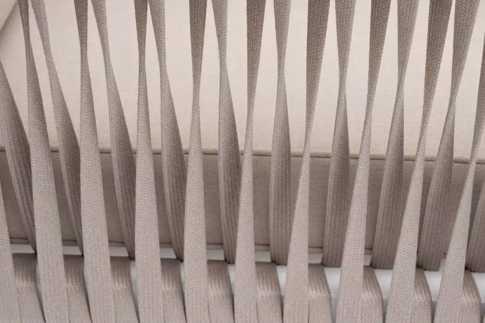 "Касабланка" кресло плетеное из роупа, каркас алюминий белый муар, роуп бежевый 20мм, ткань бежевая 15052