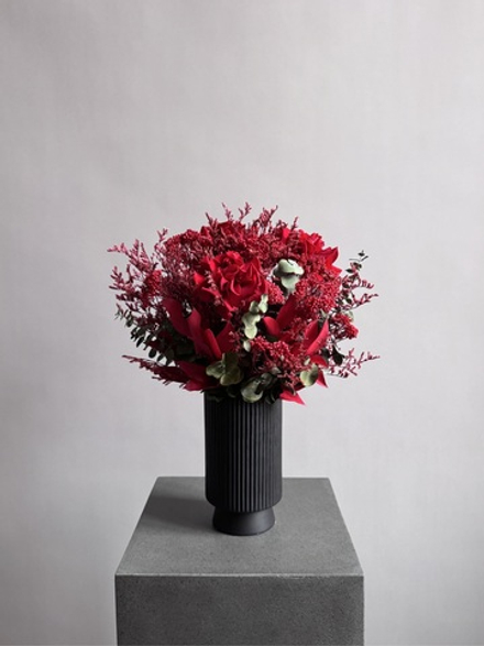 Композиция в кашпо Амелия