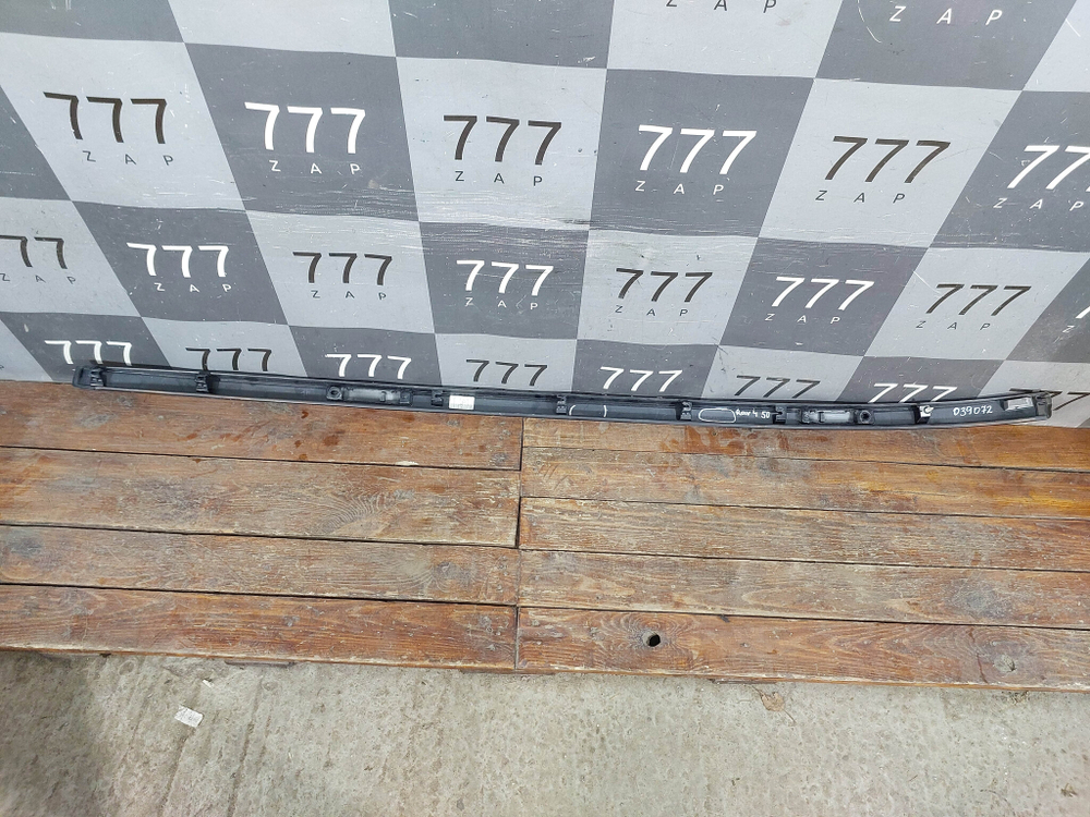 Рейлинг крыши правый Toyota RAV4 V (XA50) 18-нв Б/У Оригинал 6240342010