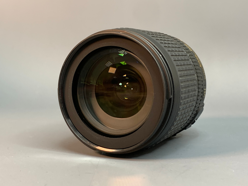 Nikon 18-105mm 3.5-5.6G AF-S ED DX VR Nikkor