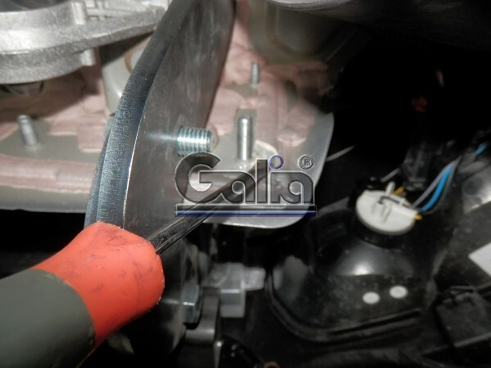 Фаркоп оцинкованный Galia C068C для Citroen C4 Picasso, C4 Grand Picasso 2013-, Peugeot 308 хетчбек, универсал 2013-(паспорт и сертификат в комплекте)(без электрики)