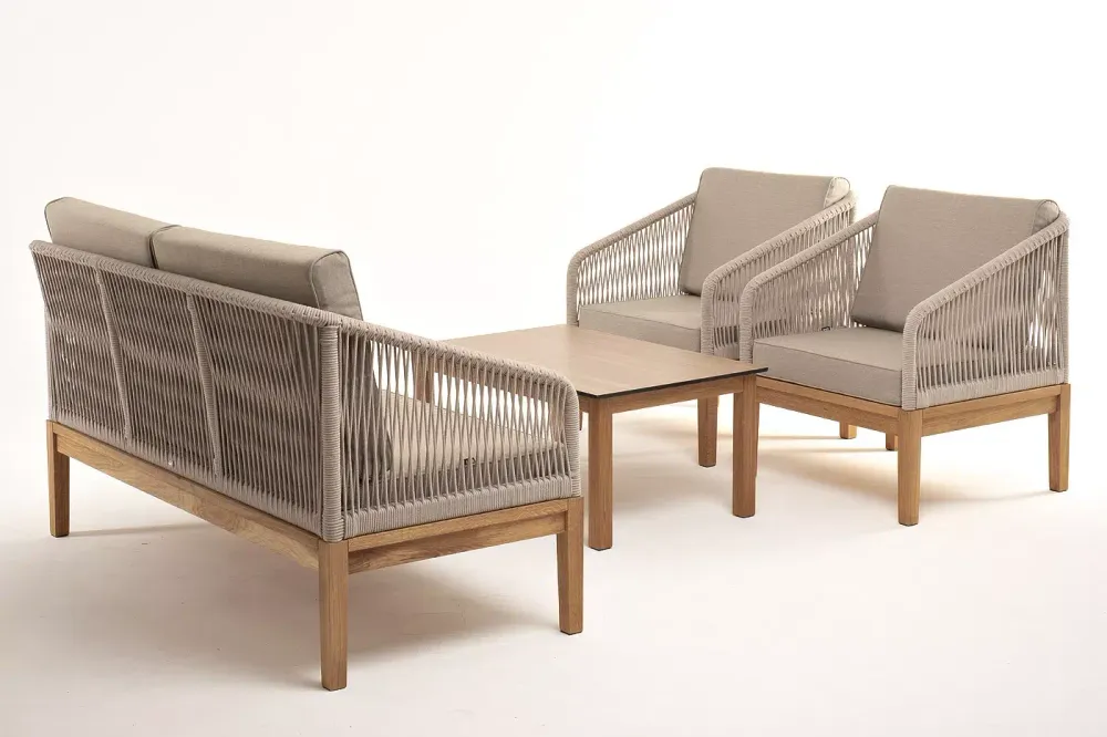 "Канны" лаунж-зона 4-местная из роупа со столиком "Канны" цвета "дуб", основание дуб, роуп бежевый