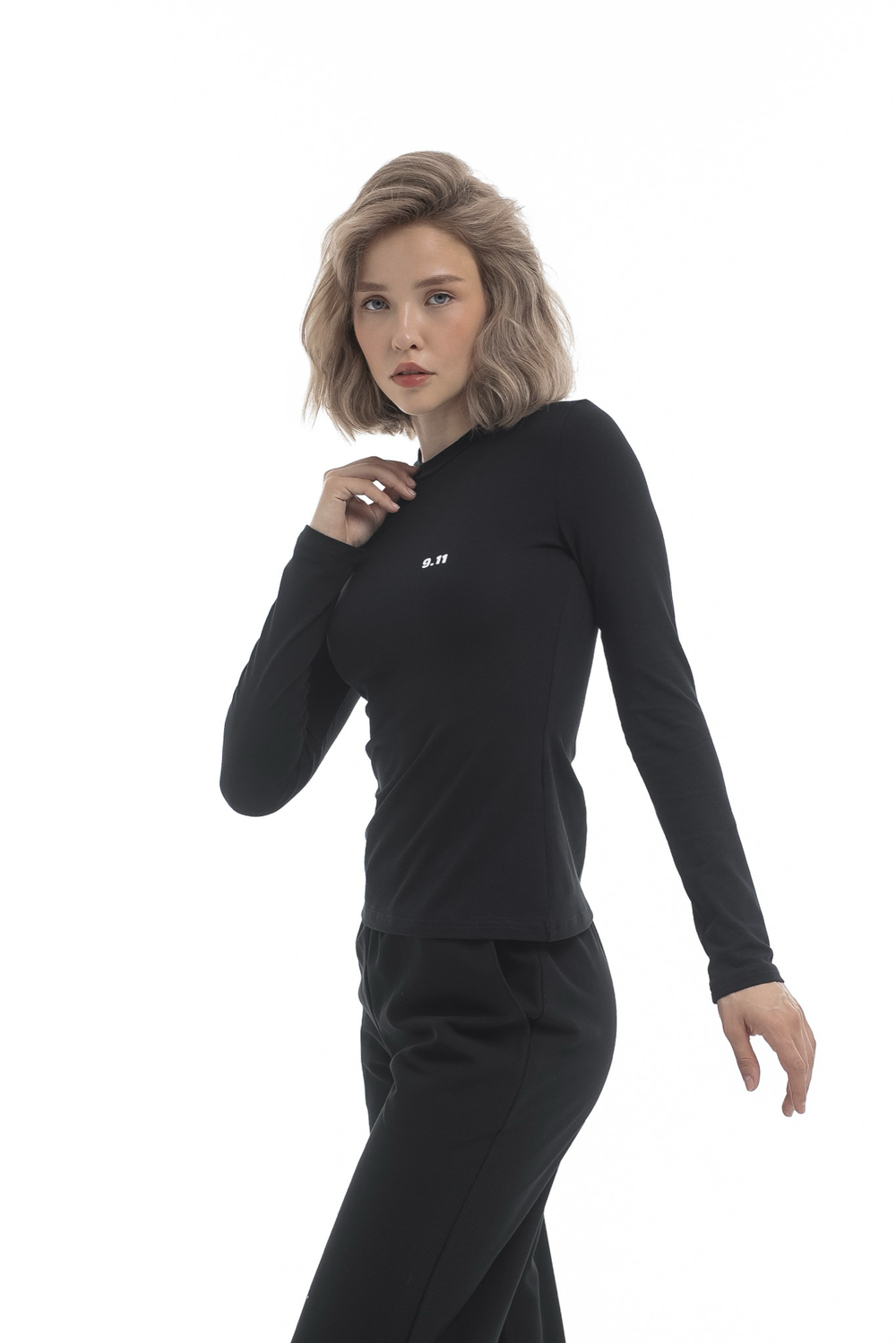 Костюм блуза на запах, лонгслив и брюки клеш