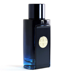 Antonio Banderas The Icon — это для мужчин.  Яркие, сочные цитрусы с элегантной лавандой и шалфеем.