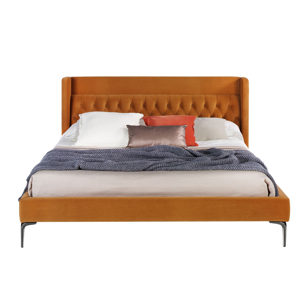 Кровать 7124  из бархата горчичного цвета 180 x 200