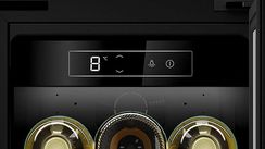 Винный холодильник Neff KU9202HF0