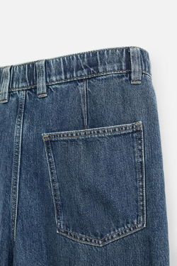 ZARA ДЖИНСОВЫЕ БРЮКИ ЧИНОС ШИРОКОГО КРОЯ СО СКЛАДКАМИ, ВЫЦВЕТШИЙ СИНИЙ