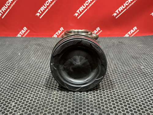 Поршень с шатуном 2019г