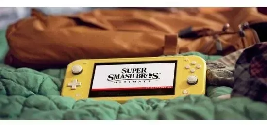 Игровая приставка Nintendo Switch Lite желтый