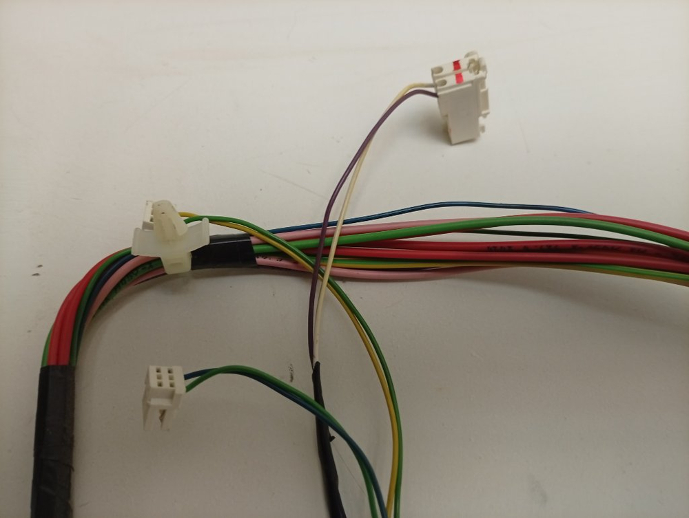 MVE69512ZAW кт44 Комплект проводов для стиральной машины Beko 2834082400 б/у