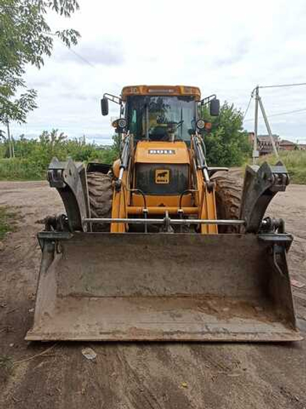 Bull 4SX Экскаватор-погрузчик 4SX-PLUS (Дизельный, 4,6 л, 116 л.с., АТ)