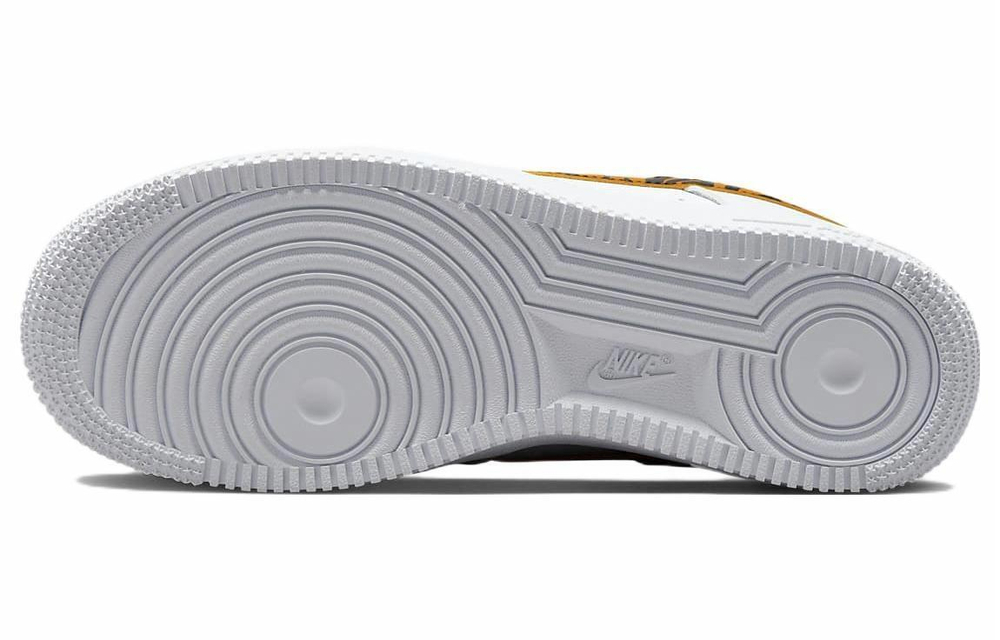 Кроссовки Nike Air Force 1 '07 (Женская размерная сетка)