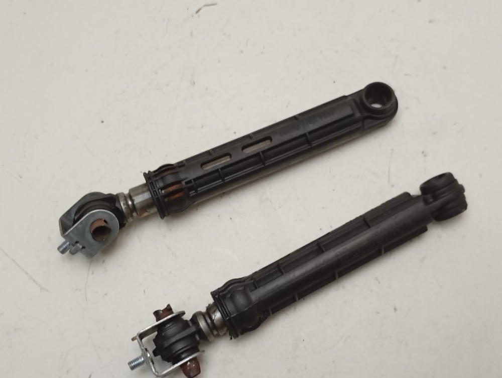 IWUE4105CIS кт64 Амортизаторы для стиральной машины Indesit 210141830.00 б/у