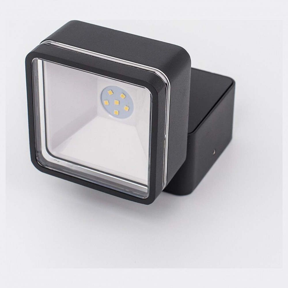Уличный настенный светильник Citilux CLU0008K