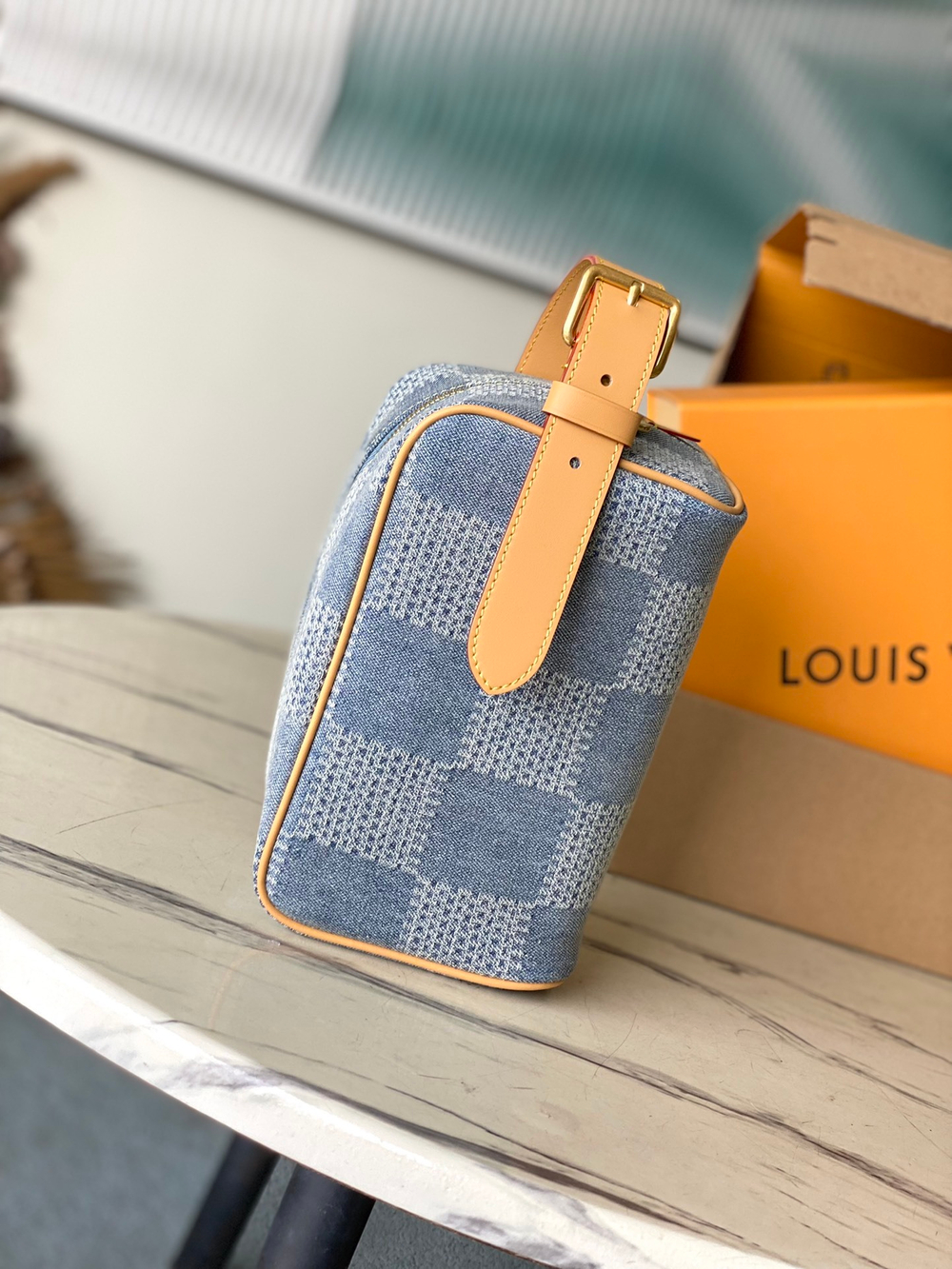 Louis Vuitton Locker Dopp Kit