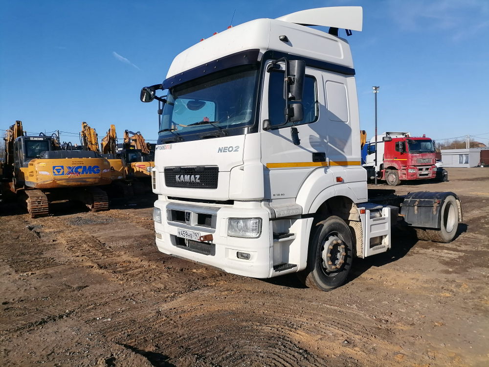 КамАЗ 5490 4x2 Седельный тягач 5490-S5 (Дизель/Газ, 12,0 л, 401 л.с., МТ)