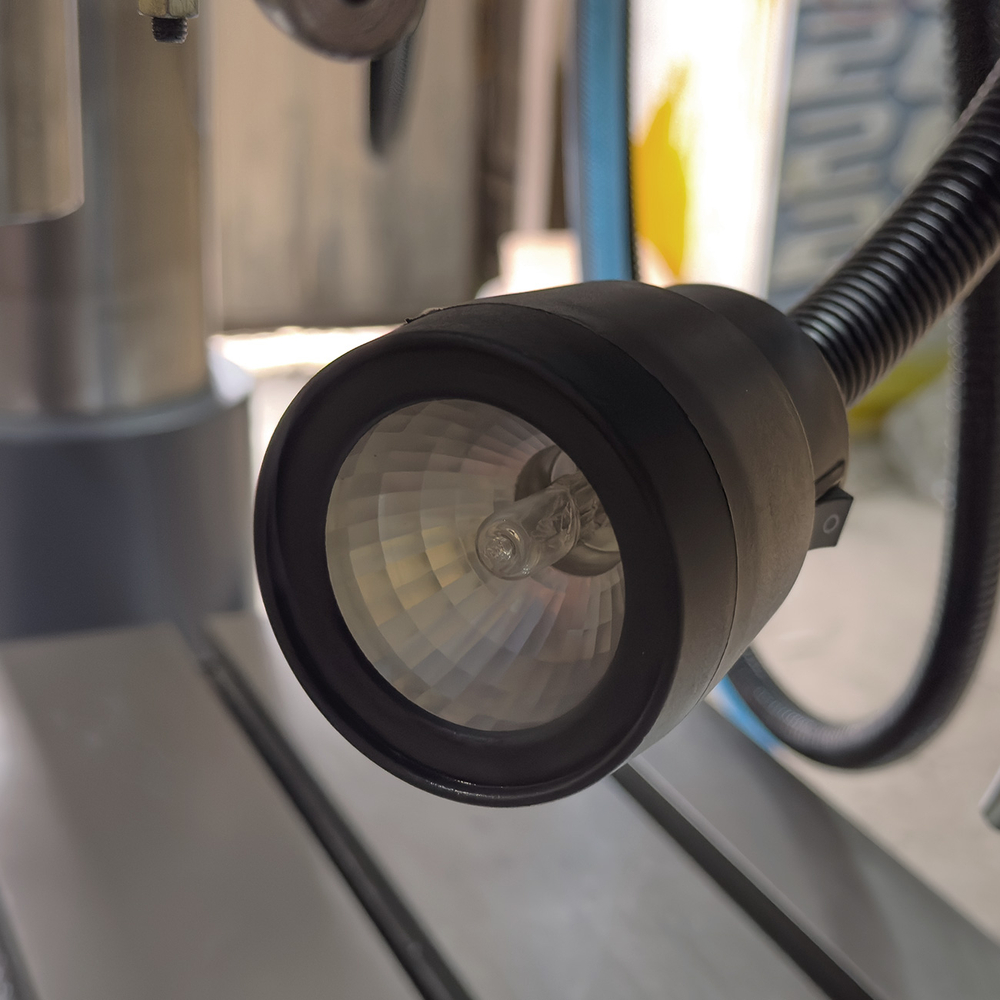 VISPROM RV-32V радиально-сверлильный станок