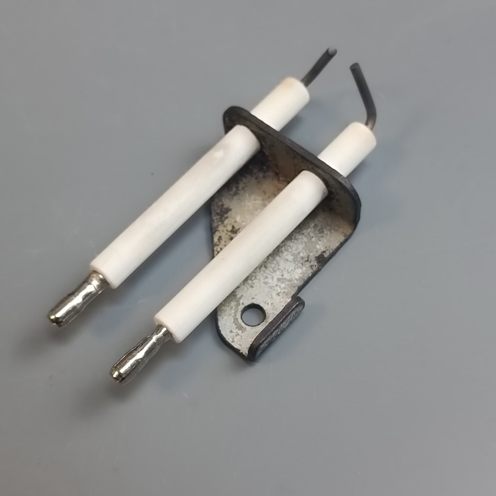 Б/У Электрод розжига для котлов BUDERUS U022-24, U042-44, U052-54, BOSCH 4000W арт. 19928643, 87199051490