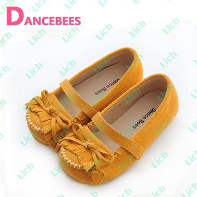 Мокасины детские замшевые с ремешком и бантом