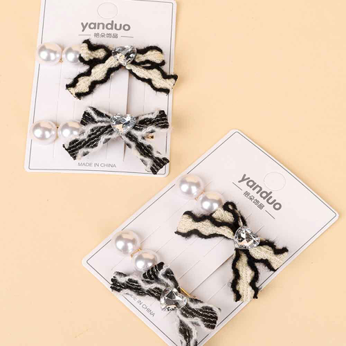 Набор заколок из 2х шт