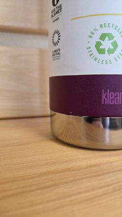 Термокружка Klean Kanteen TKWide Twist Cap 20oz (592 мл) Purple Potion (скол, потертость)