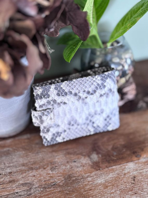 Бифолд кошелек из кожи питона WA-249