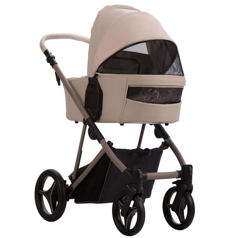 Детская коляска Bebetto Pelpasso Pro 2 в 1 02 св.бежевая кожа