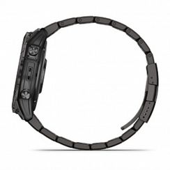 Garmin Fenix 7X Pro Sapphire Solar — титан, угольно-серый корпус, титановый браслет