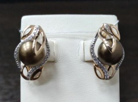 Серьги из золота с жемчугом