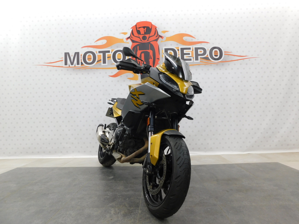 BMW F900XR 038655