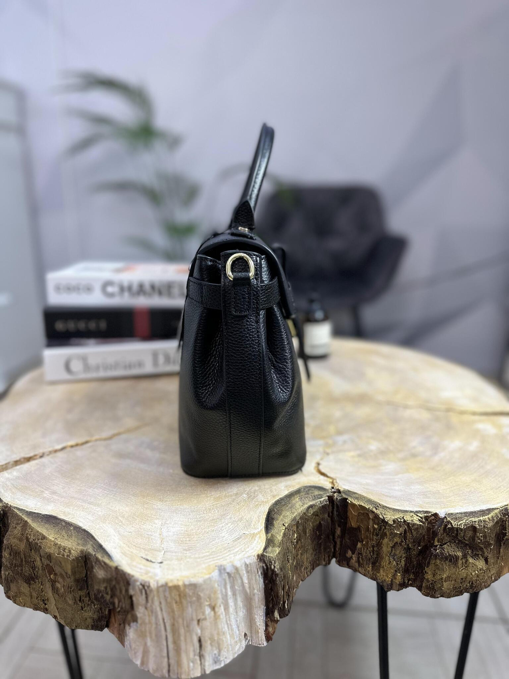 Тоут средний LUX