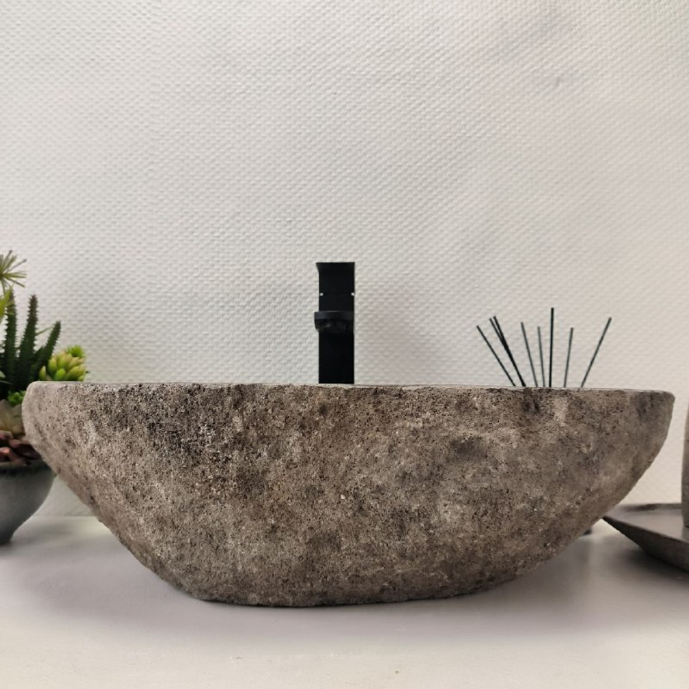 Раковина из речного камня RS63618 (55*33*15) 0122