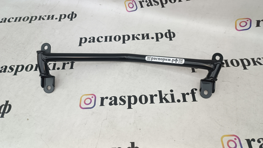 Распорка передняя нижняя под двойной выхлоп Ford Explorer 5 (ПОД ЗАКАЗ)