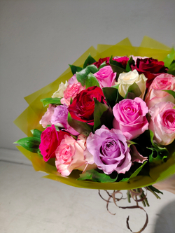 Букет из хризантем и альстромерии (С0033)