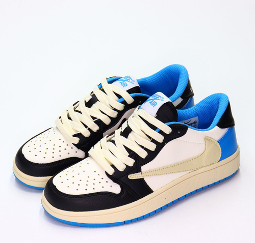 Кроссовки нат. Кожа (36-41)р. / шт. B977/21