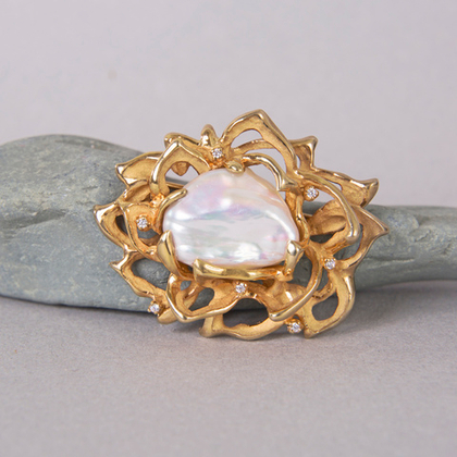 Брошь Лотос