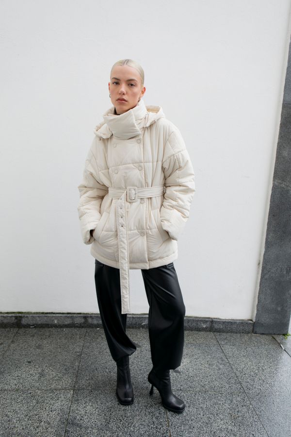 Пуховик BASIC